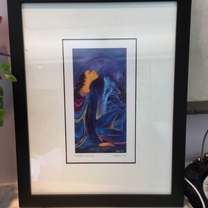 Canção de amor à natureza da artista canadense Maxine Noel ou seu Oglala. Nome Sioux Iowan mani