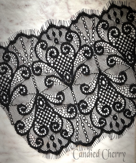 Wide Coverage Black Eyelash Lace Mask Veil-mysterious Masquerade