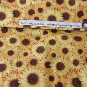 Packed Sunflowers from Fabric Traditions
