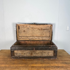 Large antique pine chippy paint carpenters chest