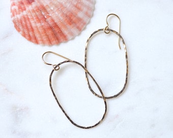 Hammered oval hoop earrings in gold or silver, Elongated hoop earrings