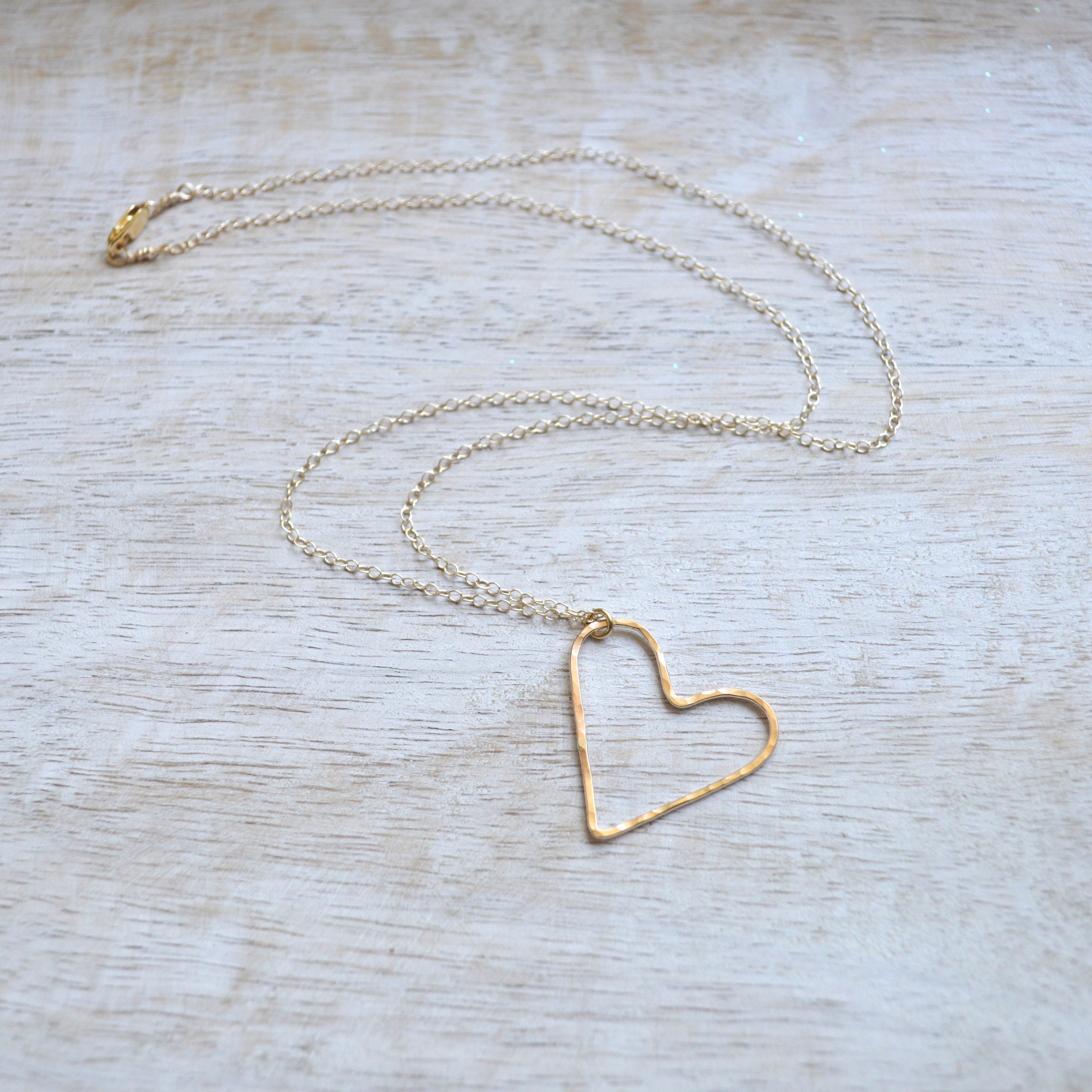Gold Floating Heart Necklace, Dainty Heart Necklace - Etsy