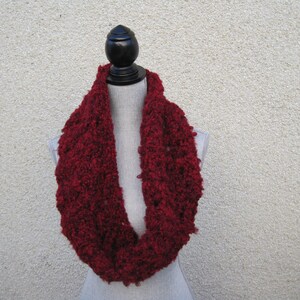 Cowl scarf, cranberry scarf, red scarf, thick scarf, winter scarf, warm scarf, crochet scarf, fuzzy scarf,