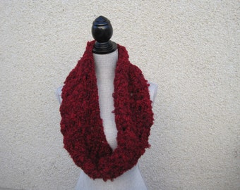 Cowl scarf, cranberry scarf, red scarf, thick scarf, winter scarf, warm scarf, crochet scarf, fuzzy scarf,