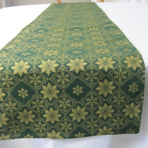 Christmas Table runner, Christmas Decor, Holiday decor, Christmas, Winter, Holiday tablerunner, Christmas linens, Classic table runner, 画像 1