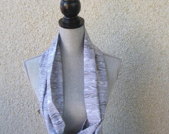 Grey infinity scarf, grey scarf with woodgrain, scarf for men, scarf for women, grey and white scarf, casual cotton infinity scarf, woodsy