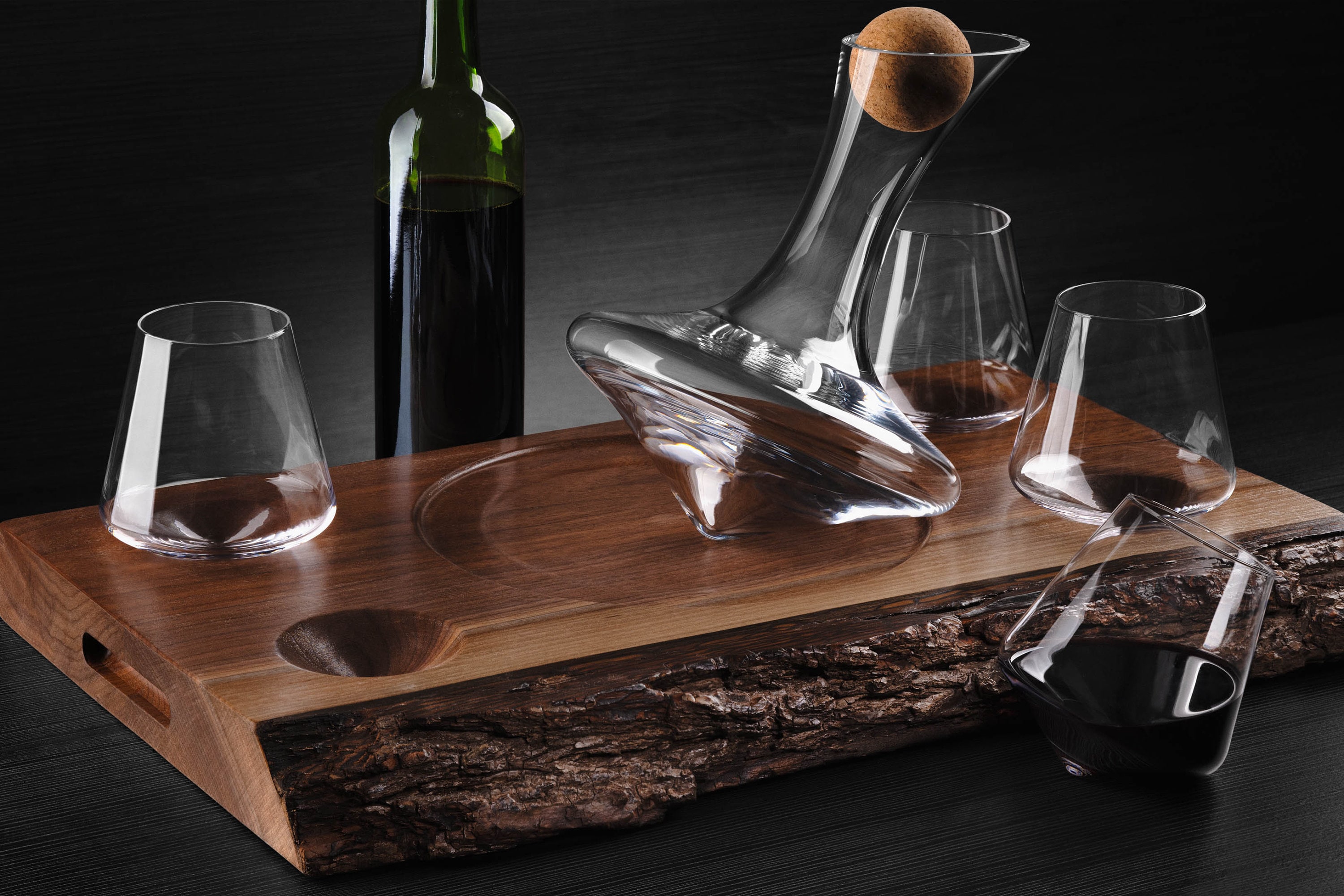 750ml Hand Blown Wine Decanter W/pull Cork and Wood Stand. 