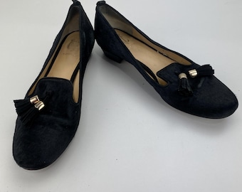Mocasines Vince Camuto Signature Nancy con borlas, piel de becerro negra, tacón bajo plano, punta almendrada de 2,5 cm, talla 8 M de mujer, vintage.