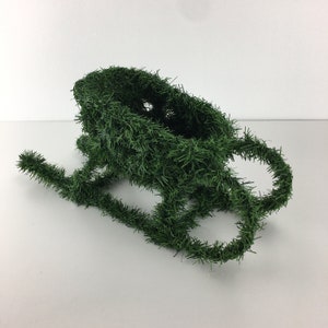 Garland Covered Santa&#39;s Sleigh Large 16&quot; Empty Open Centerpiece Figurine Green Faux Pine Needle Christmas Decor Vintage