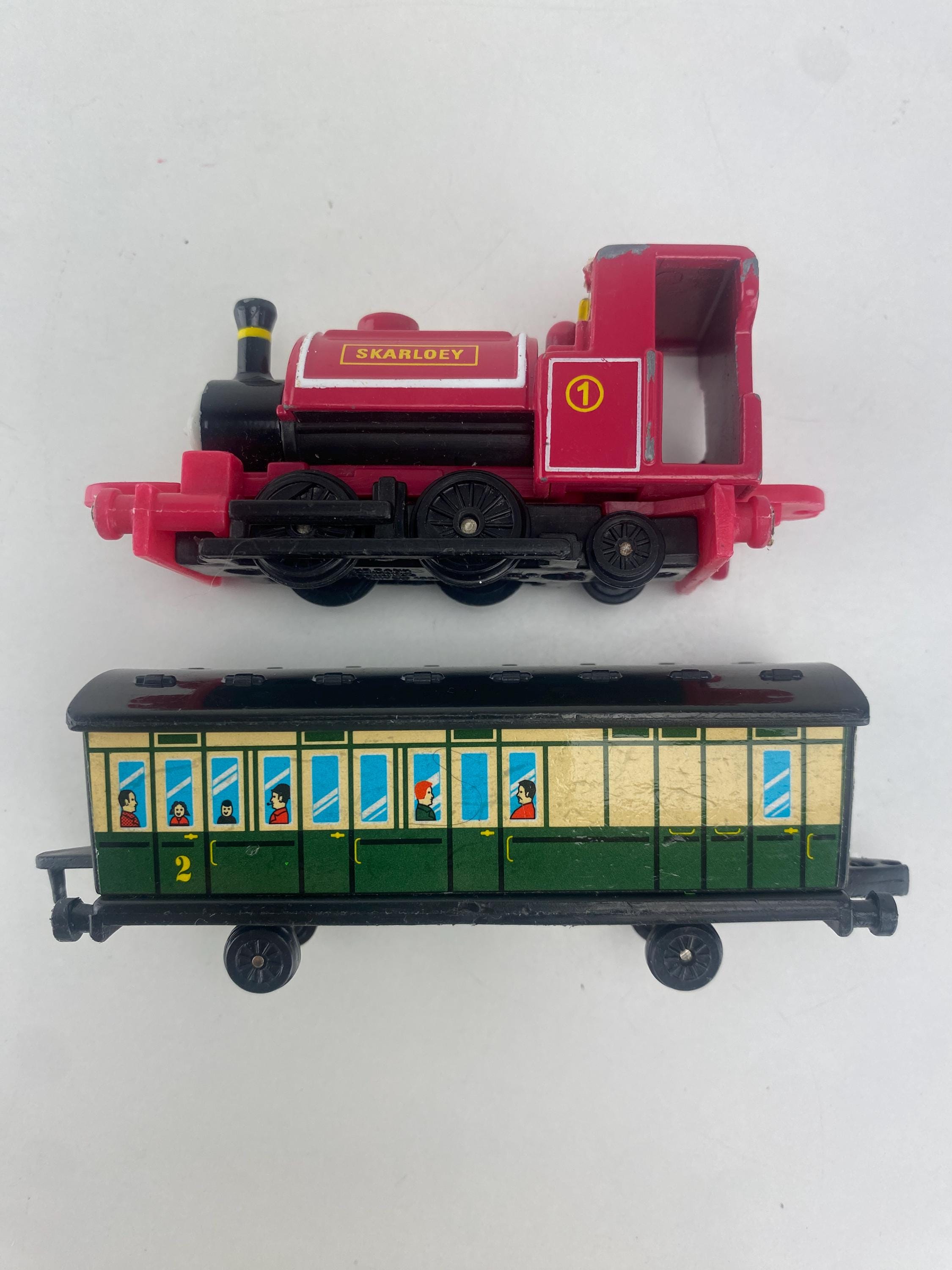 ERTL きかんしゃトーマス タンクエンジンと仲間たち Skarloey