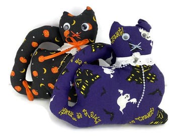 Googly Eyed Cats Kitschy Halloween Decor Plush Stuffed Animal Pair Medium 8"x8" Black Orange Purple VTG 70's - 80's Homespun Homemade