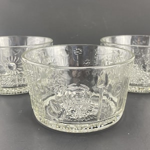 Iittala Glassworks Flora Bowl 5&quot; Set of 3 Oiva Toikka Nuutajarvi Arabia Finland Clear Embossed Floral Cereal Salad VTG MCM DISCONTINUED