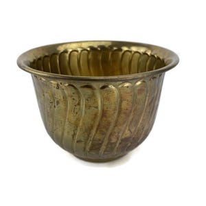 真鍮製プランターポット ラウンド型 小 幅4.75インチ ハンドメイド インド製 ヴィンテージ品 1970年代～1980年代