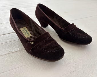 Vintage Daniel Greene Outdoorables braune Wildlederpumps mit niedrigem Blockabsatz, Größe 8,5, hergestellt in den USA