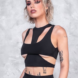 Black Crop Top, Rave Top, Techno Top, Festival Top, Sexy Festival Outfit, Rave Set, Festival Outfit Woman, Rave Outfit Woman, Rave Shorts