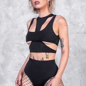 Black Crop Top, Rave Top, Techno Top, Festival Top, Sexy Festival Outfit, Rave Set, Festival Outfit Woman, Rave Outfit Woman, Rave Shorts