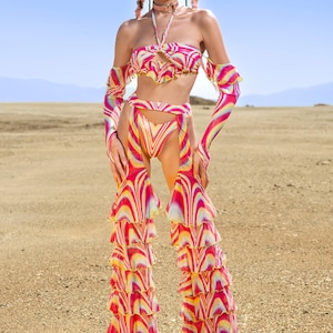 Completo rave con volant, completo rave scintillante, completo da fata per festival, completo da festa dell&#39;orgoglio, completo rave da donna, abbigliamento da festival da donna, completo rave arcobaleno