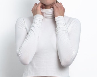 Jane cropped long sleeve turtle neck in bamboo jersey