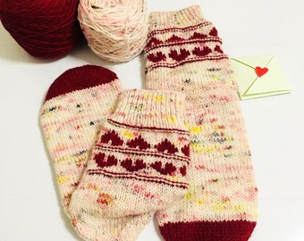 Blushing Heart socks pattern