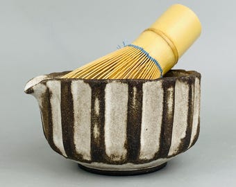 Rustic Matcha Bowl Chawan Carved White black clay Handmade Ceramic Pottery bowl with spout