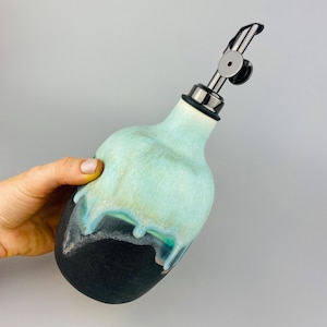 Keramik Olivenöl Spender Flasche Öl Menage Blau Schwarz Beachy handgemachte Küche Wohnkultur Einweihungsparty Geschenk Sirup Spender Sojasauce