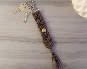 Modern Macrame Keychain -  Purse Charm - Boho keychain - Handbag Accessory - Fiber Art - Handmade - Party Favor - Gift for Her - Zipper Pull