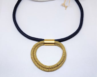 Luxus Statement Halskette IKITA Paris Kette-Kabel Emaille Paillette Versilbert Luxus Statement Halskette IKITA Paris Kette-Kabel Emaille Paillette Versilbert