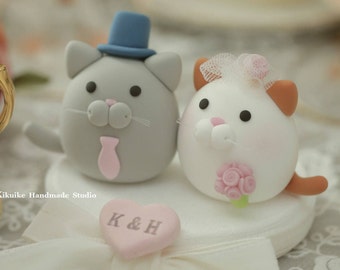 kitty and Cat wedding cake topper