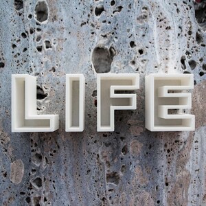 3D Printed letters planters with grass - Typograssy image 4