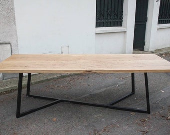Solid oak table on double Y Frame legs