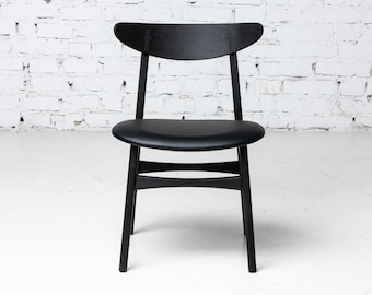 Belleville Chair - Scandinavian Design Chair in Solid Oak Wood, Intense Black