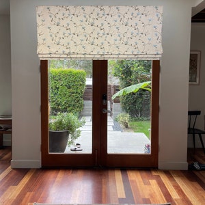 Custom Roman Shade, Relaxed Roman Shade Beatrix, shade with chain mechanism, Floral Design, Windows Treatments, Custom Made Roman Shade