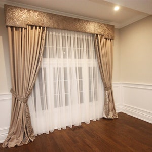 Custom Box Valance - Custom Pelmet  &quot;Vanier Splendid&quot;, Geometric pattern, upholstered valance with mounting hardware