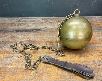 Vintage Brass Ball and Chain Show Horn