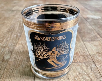 Vintage 1970s Seven Springs Ski Resort Whiskey Tumbler Glass Gold Trim Logo Graphic Advertising Bar Poconos PA Mountains