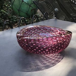 Murano Venini Controlled Bubble Art Glass Cigar Ashtray Bowl Vintage Mid-Century Hydrangea Pink Sommerso Ravenna image 2