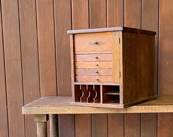 Quarter Sawn Oak Cabinet End Table Mail Pigeon Hole Chest Vintage Office Post Factory Furniture Industrial Mercantile