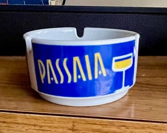 1950s Suisse Langenthal Heia Passaia Drink Ashtray from Travel Hotel Bar Vintage Post War Mid-Century Bistro Cafe