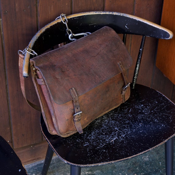 1930s Leather Bag Messenger Style Folding Flap Buckles Vintage Mid 