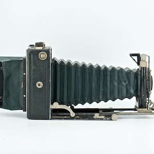 Vintage Folding Camera Voigtlander Bergheil 9 x 12 Heliar f4.5 13.5cm 135mm Compur image 5