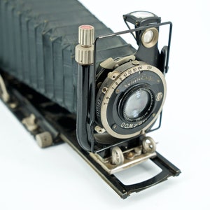 Vintage Folding Camera Voigtlander Bergheil 9 x 12 Heliar f4.5 13.5cm 135mm Compur image 6