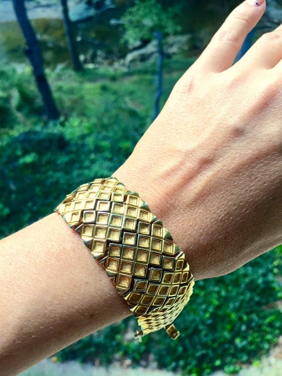 Honeycomb Hattie Carnegie Bracelet
