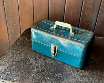 Vintage Liberty Steel Chest Corp. Rochester, NY Model L-213 Green