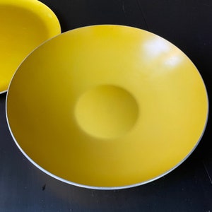 Pair of Non-Matching Emalox Platter Bowl Vintage Mid-Century Scandinavian Design image 6