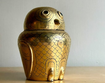 Vintage Gold Owl Cannister Egyptian Revival Style Pharaohs Urn Gold Leaf Painted Container Jar