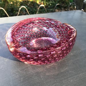 Murano Venini Controlled Bubble Art Glass Cigar Ashtray Bowl Vintage Mid-Century Hydrangea Pink Sommerso Ravenna image 9