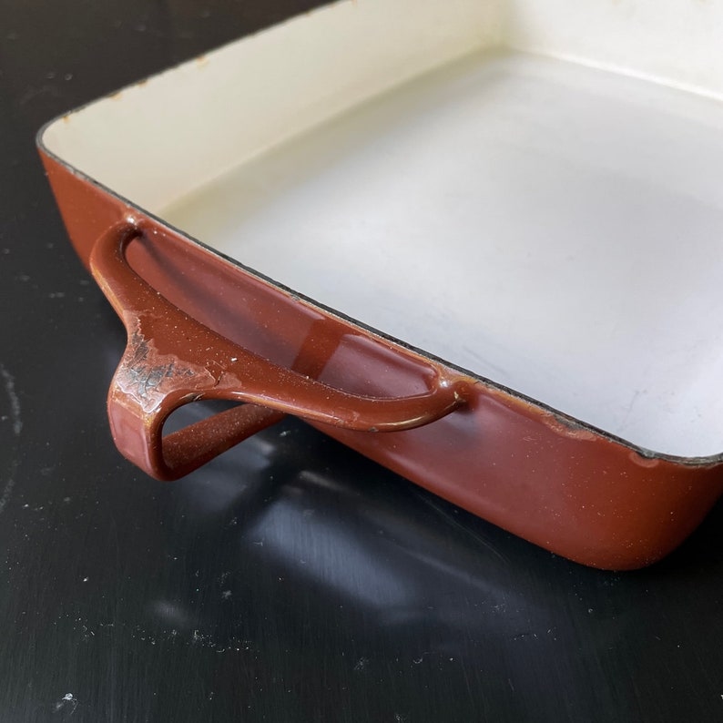 1970s Vintage Brown Chocolate Exterior Dansk Enamel Casserole Dish Pan Danish Mid-Century image 3