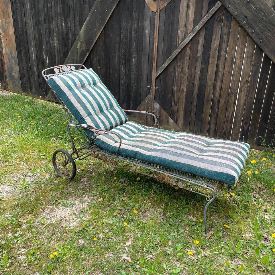 iron patio chaise lounge
