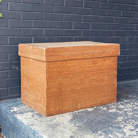 1950s Vintage Japanese Grasscloth Tea Crate Box Lead Lined Mid