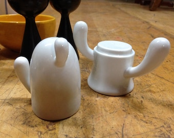Vintage Japan Stacking Salt Pepper Shakers Mid-Century Modular Porcelain Ceramic